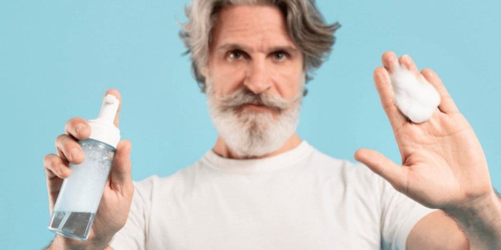 Usare lo shampoo dopo il trapianto di capelli